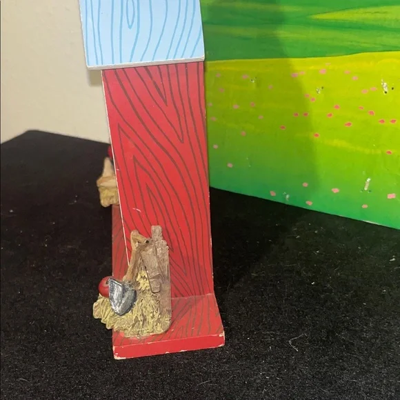 Rustic Red Barn Wall Decor - Picture 4 of 8